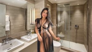 Delhi Housewife Escorts